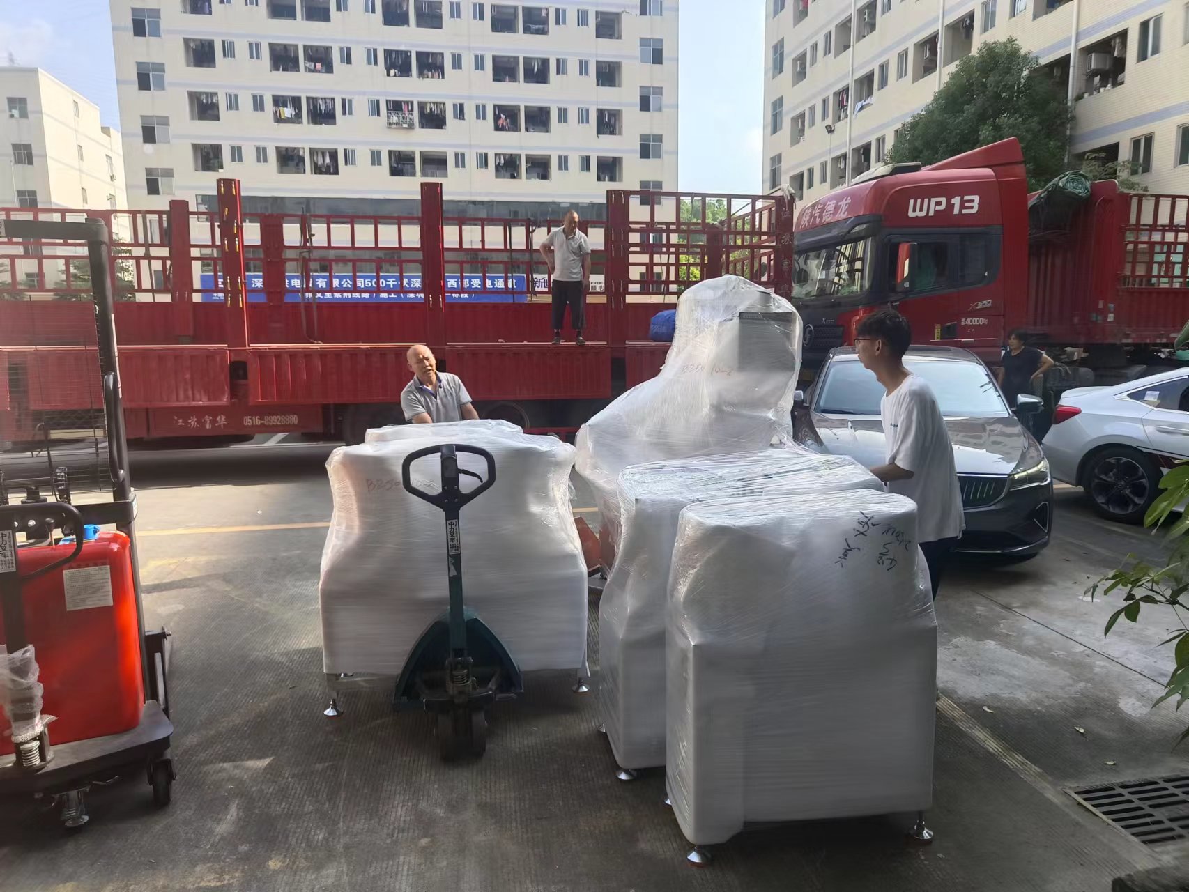  Pinnacle平博888科技-美东汇成医疗自动化装备今日交付