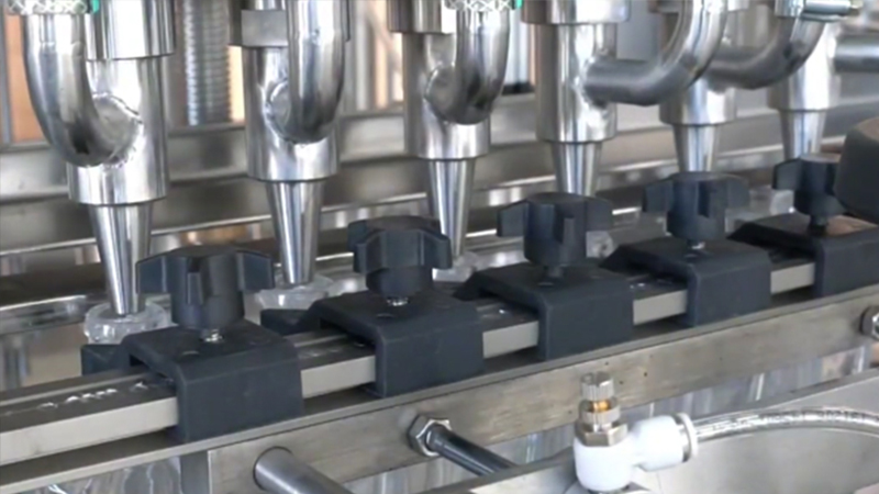 液体灌装机稳固事情需注重什么？