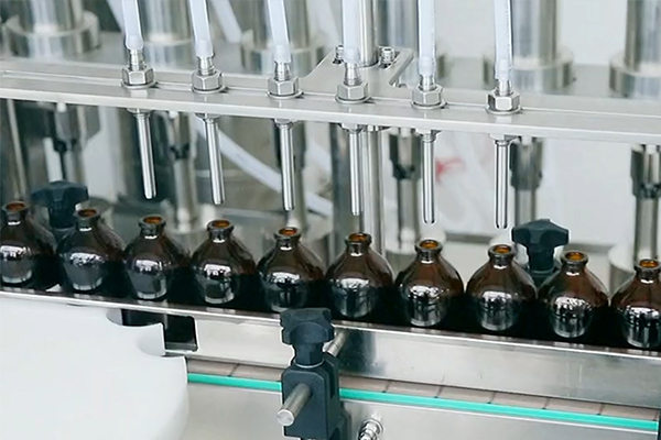 液体灌装机厂家：：选择与相助的要害要素