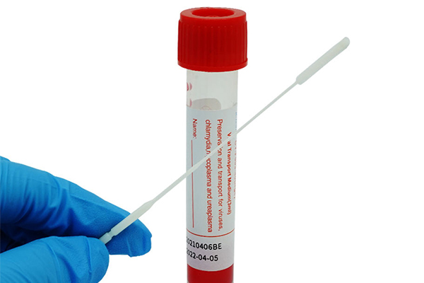 一次性采样管自动组装机提升效率、、降低本钱、、包管质量